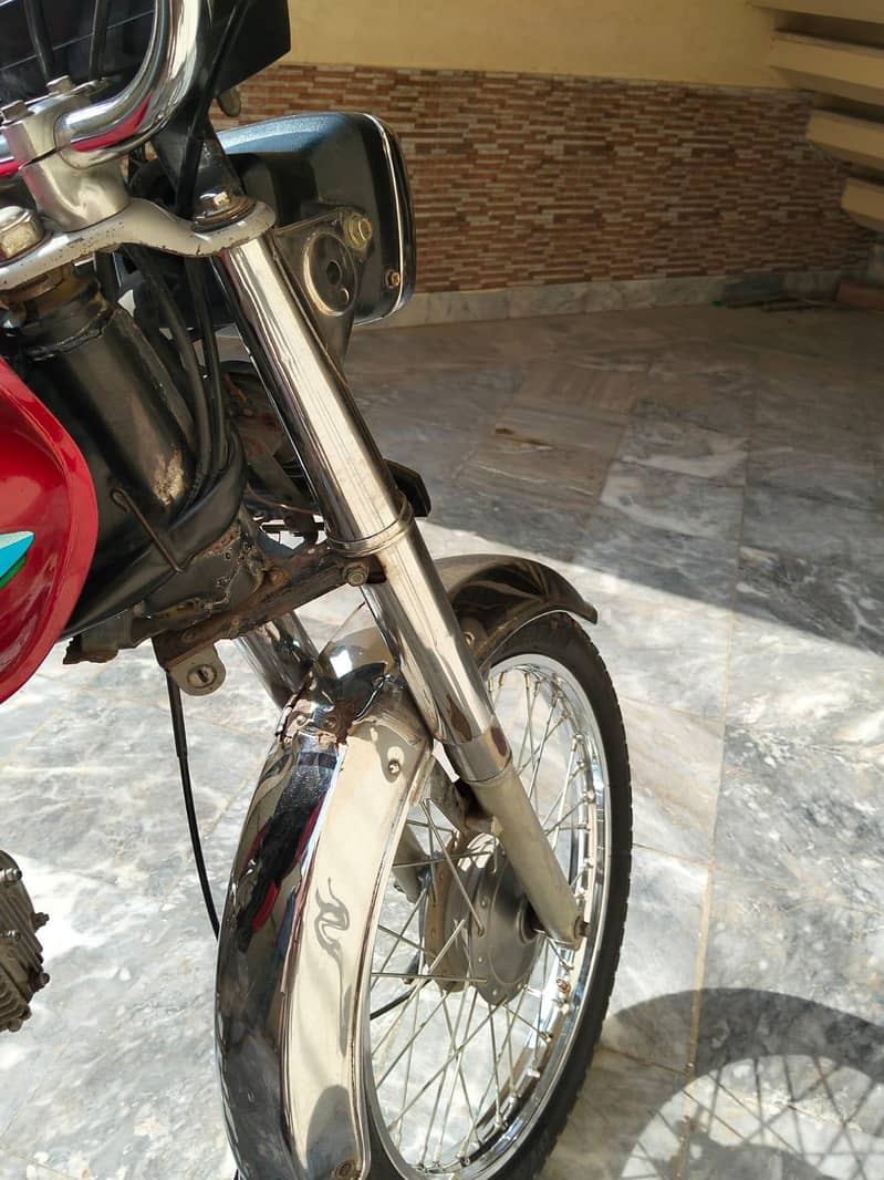 Cd70 2014 red 4