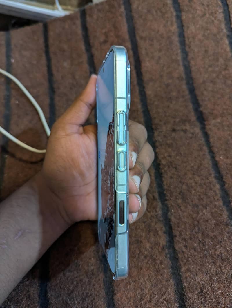 Infinix Note 60 4