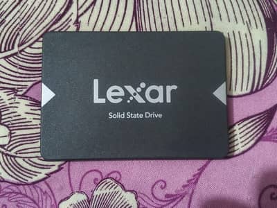 LEXAR 256GB SSD 100% HEALTH AND PERFOMANCE