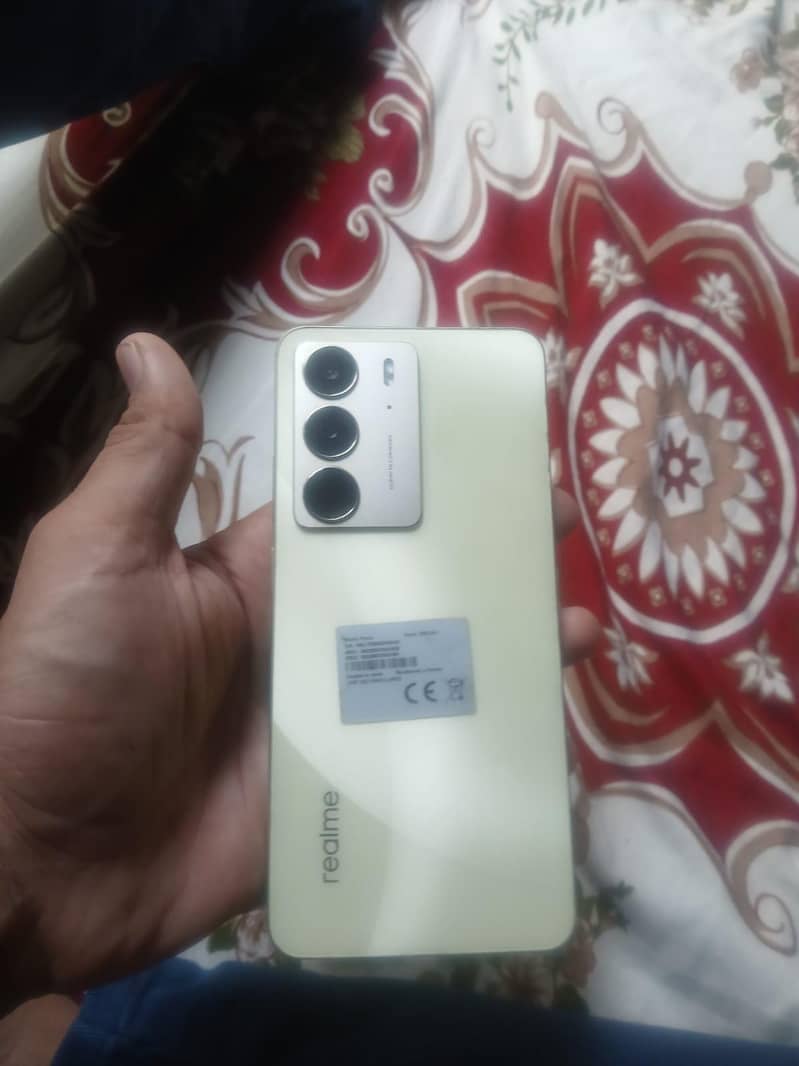 Realme C75 5