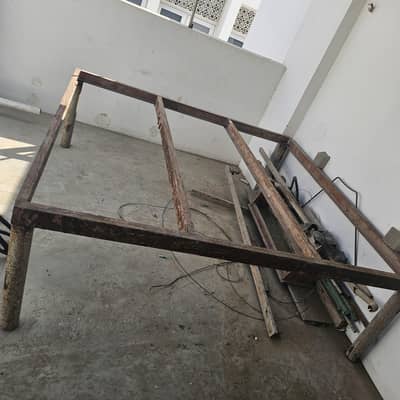 Iron Takhtposh 7x7 Feet – Used / Old Condition