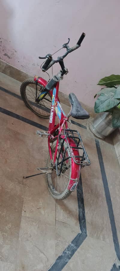 Kids Bicycle. . . Condition 10/10 but thora chota mota kam hony wla