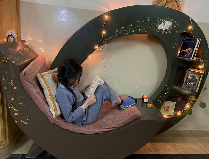 Reading nook 7