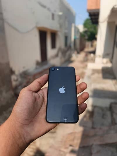 Apple iPhone SE 3