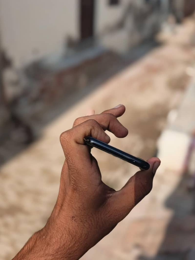Apple iPhone SE 3 4