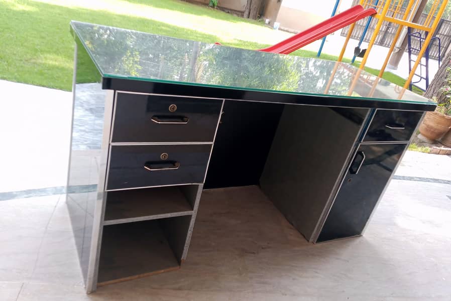 Super UV Sheet Office Table 0
