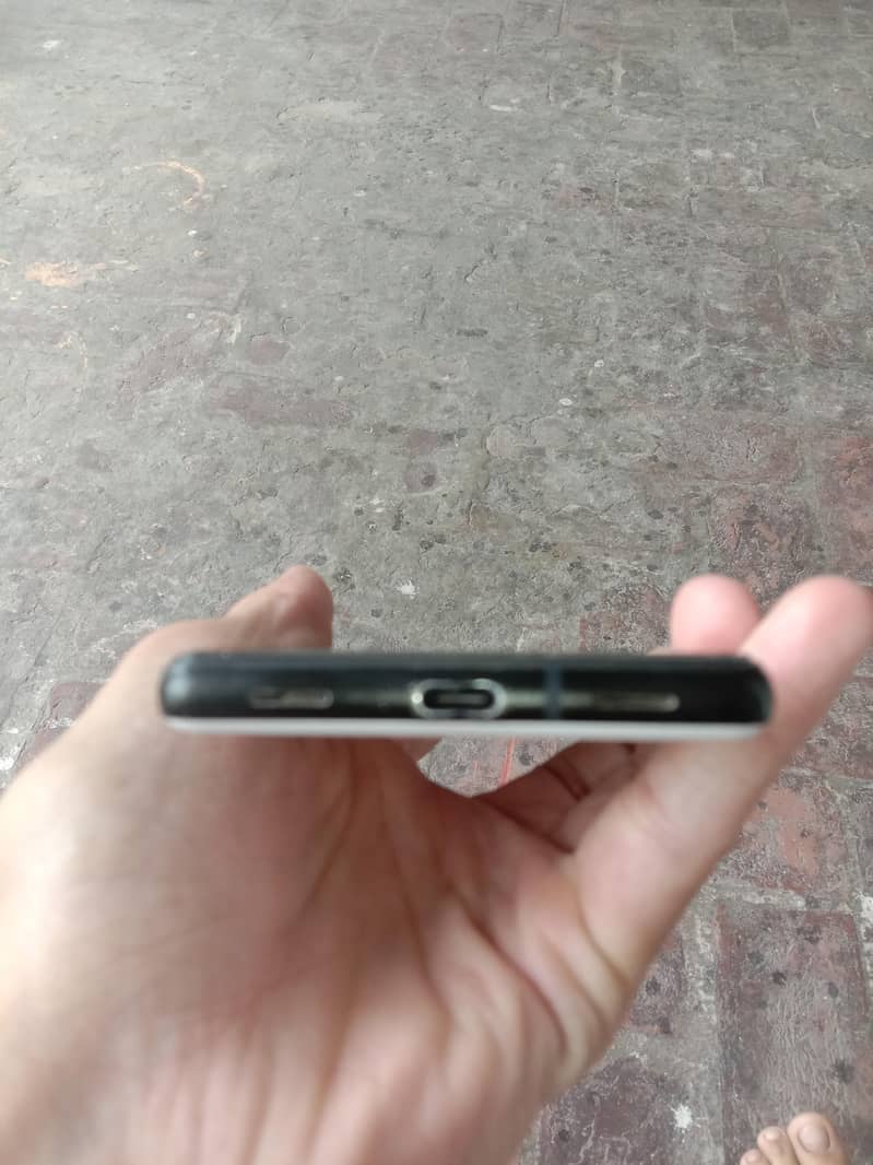 Google Pixel 6a 1