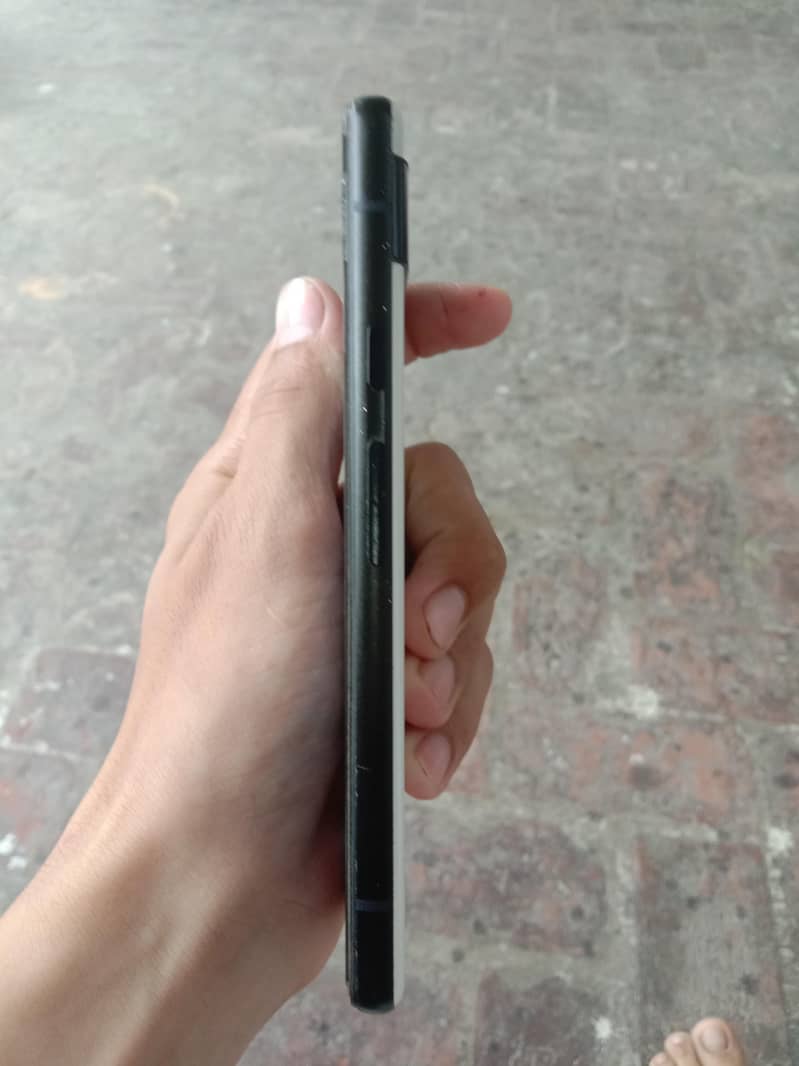 Google Pixel 6a 3