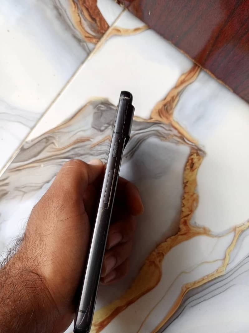 Google Pixel 8 5