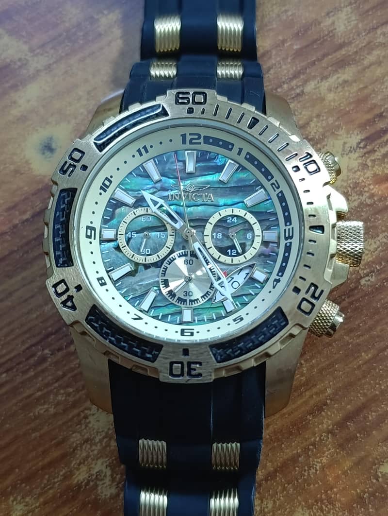 Different watches 18