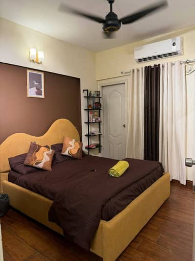 Daily Basis Apartment & Rooms Per day Perweek Short stay Available in E-11 Islamabad