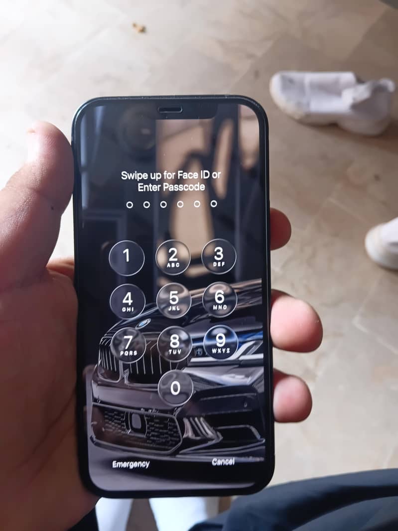Apple iPhone 12 2
