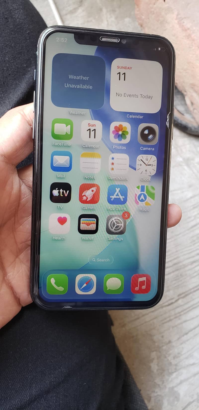 Apple iPhone 11 Pro 0