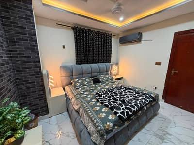 Daily Basis Apartment & Rooms Per day Perweek Short stay Available in E-11 Islamabad