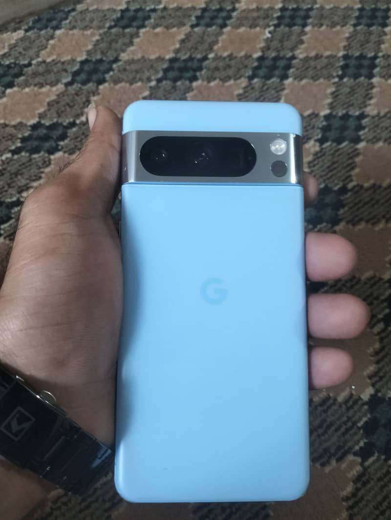 Google Pixel 8 Pro 3