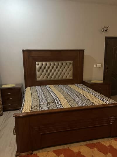 King size bed set