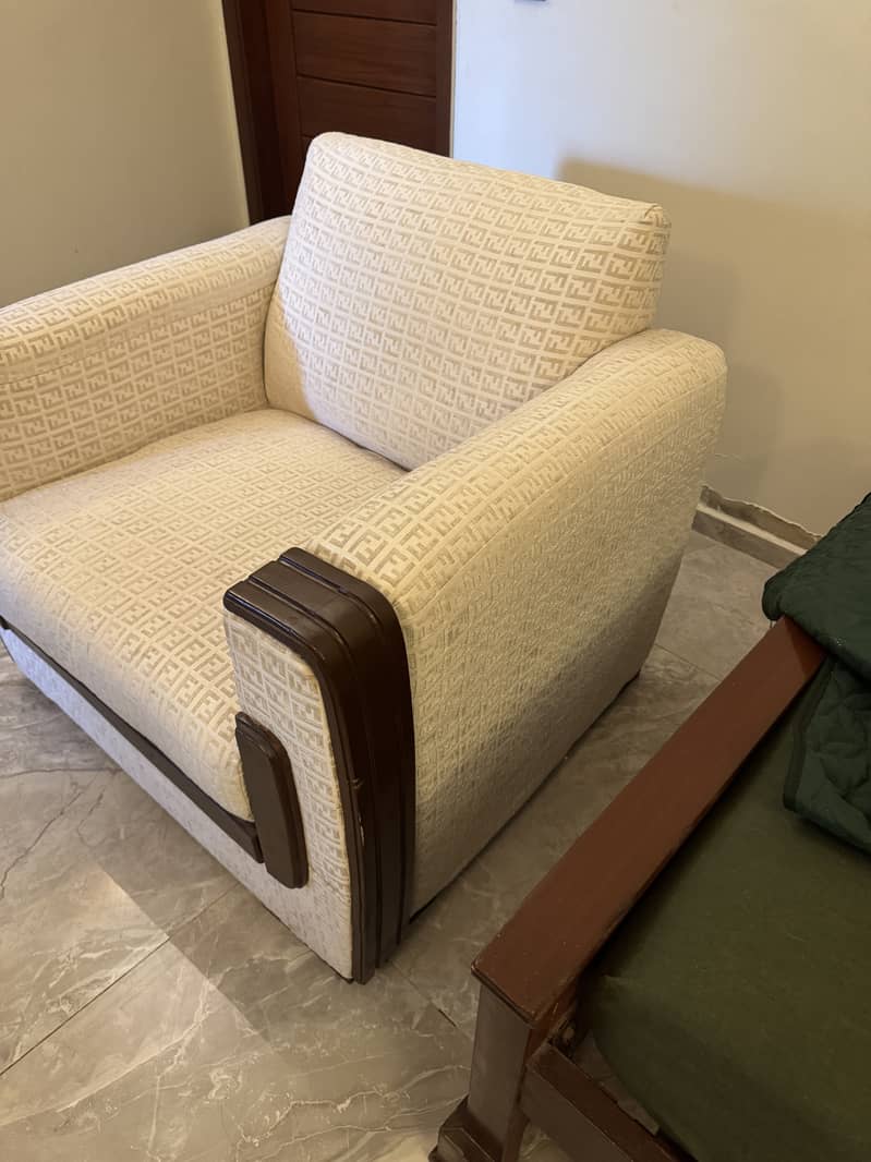 Two 1-seater sofas 3