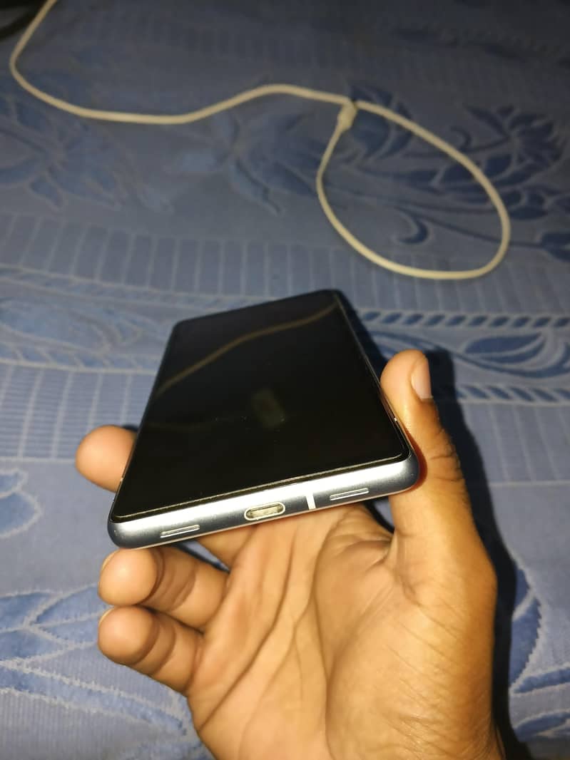 Google Pixel 7a 2