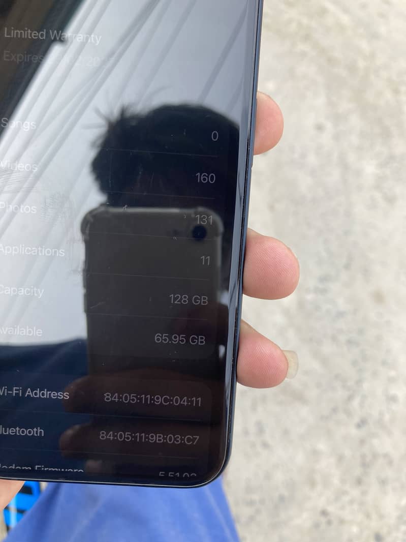 Apple iPhone 13 3