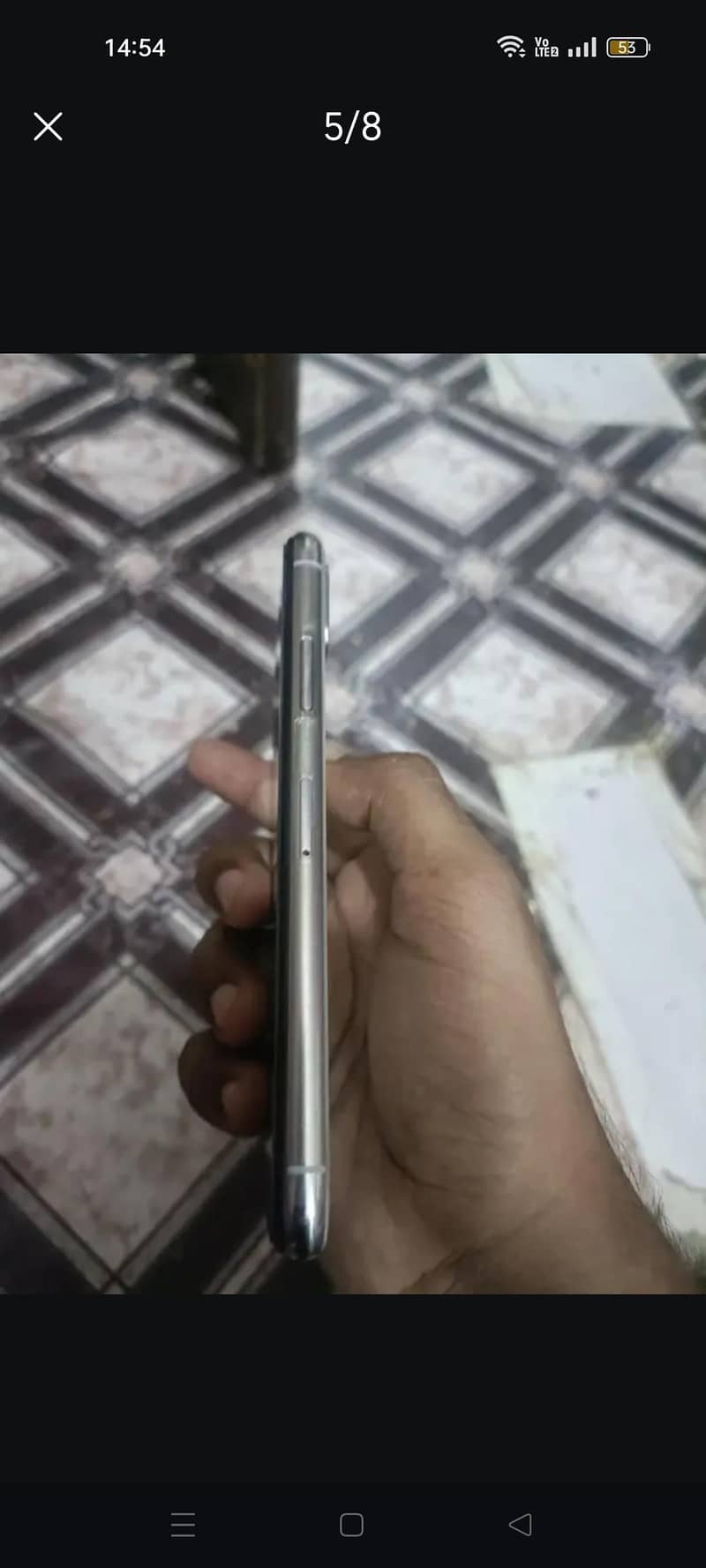 Apple iPhone X 4