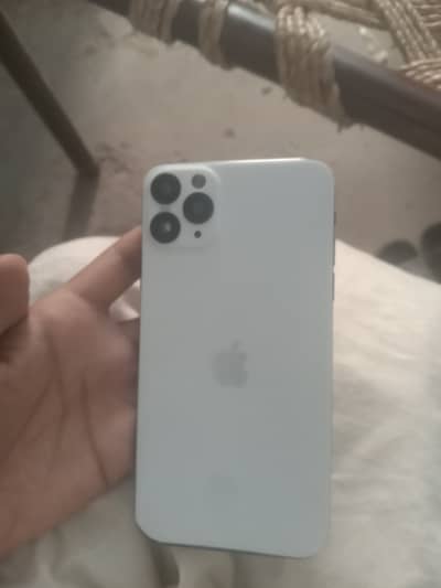Apple iPhone XR
