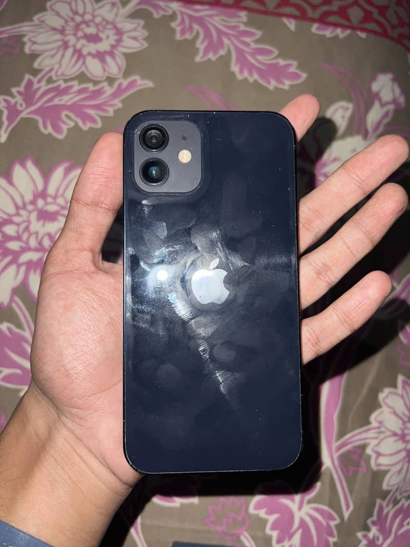 Apple iPhone 12 2