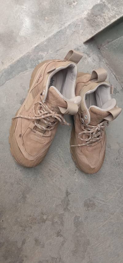 I want to sell my original jeeps jogger