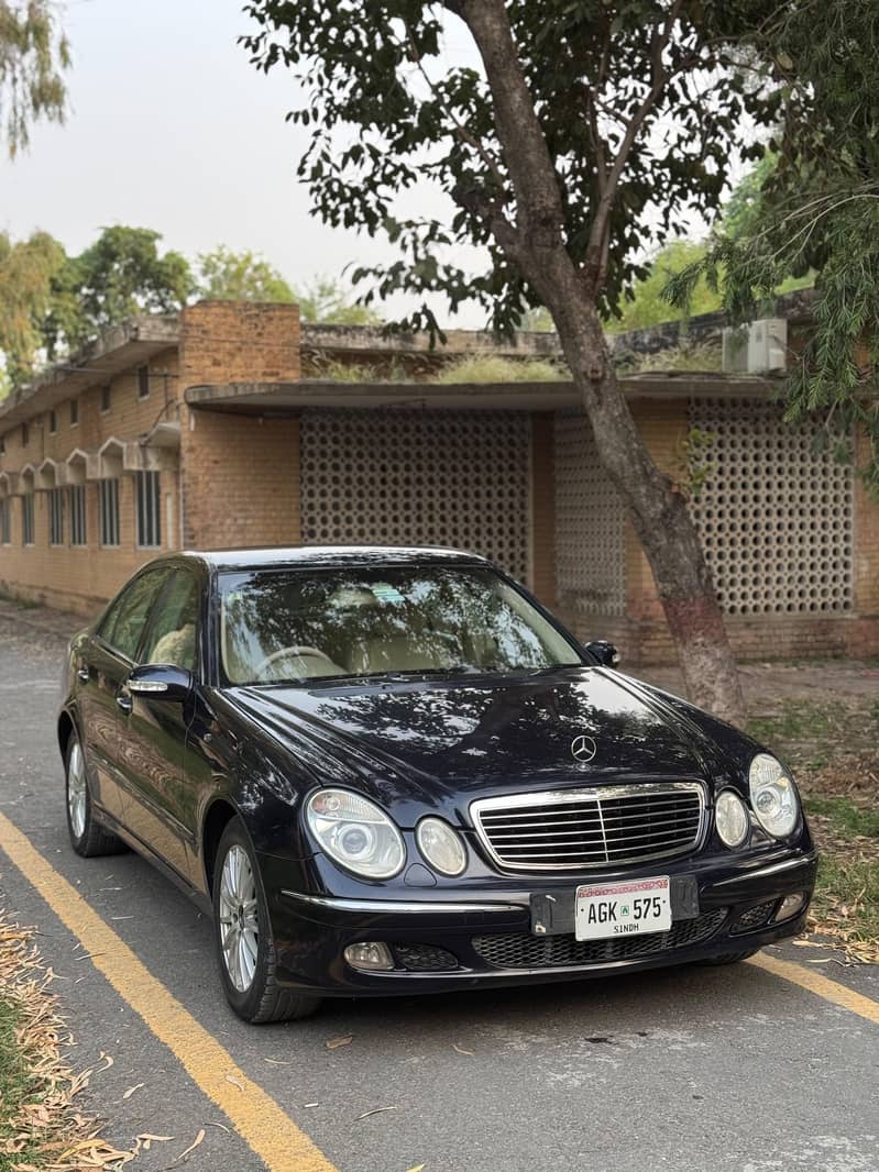 Mercedes E Class 2004 1
