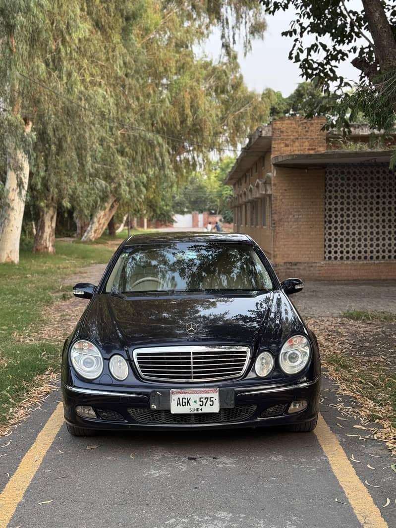 Mercedes E Class 2004 13