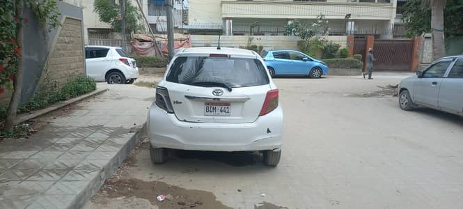 Toyota Vitz 2012