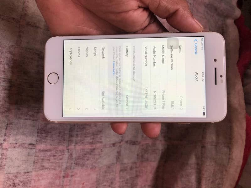 Apple iPhone 7 Plus 5