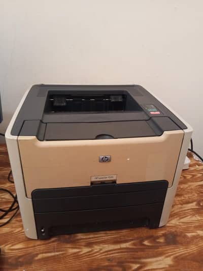 HP laserjet 1320 printer
