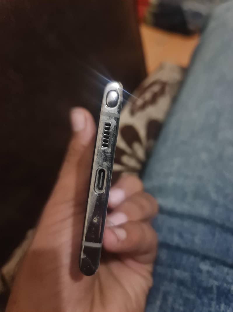 Samsung Mobile Note 10 Plus 4