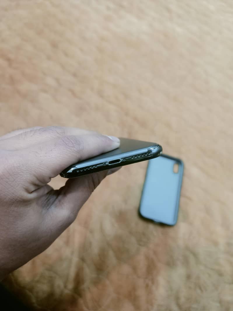 Apple iPhone X 1