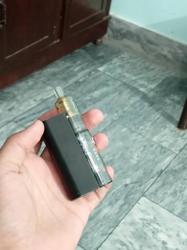 Apple iPhone 13 2