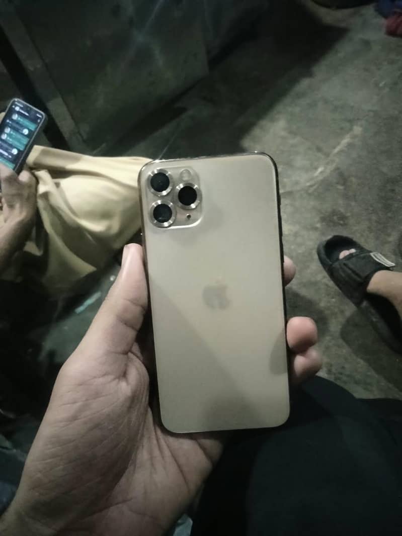 iphone 11 pro 1