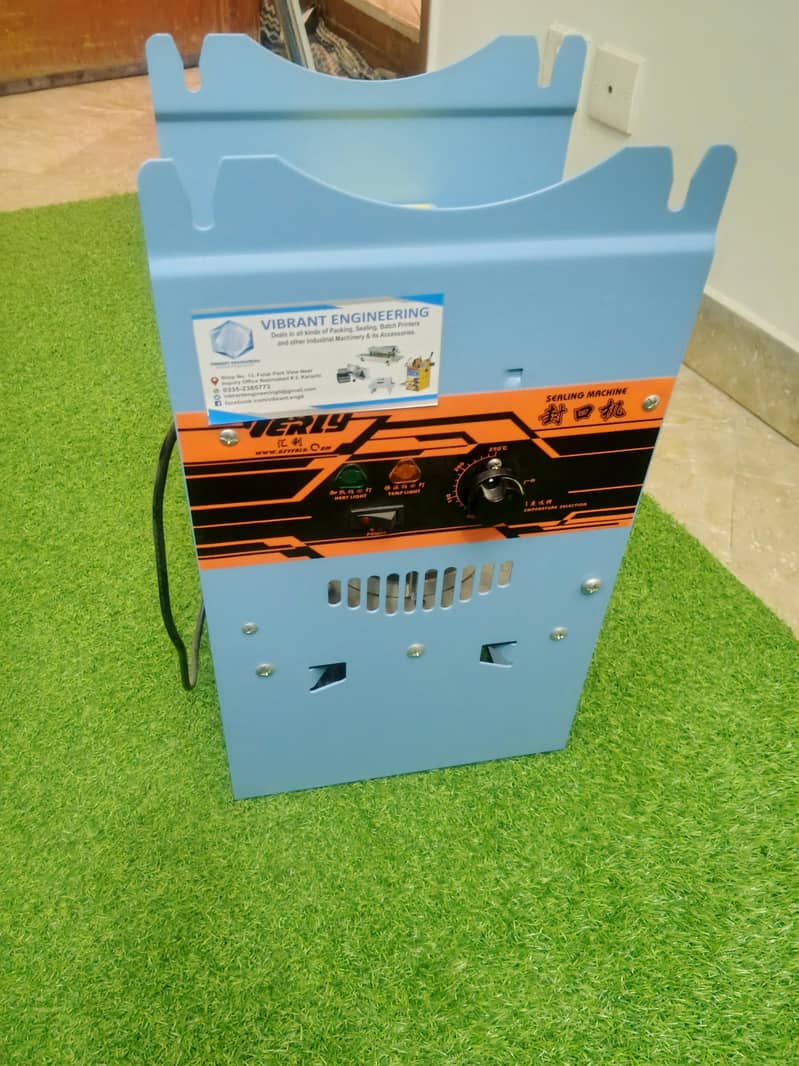 Cup sealing machine 4