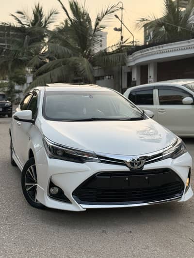 URGENT SALE TOYOTA COROLLA ALTIS GRANDE 1.8 MODEL 2020 REGISTERED 2020