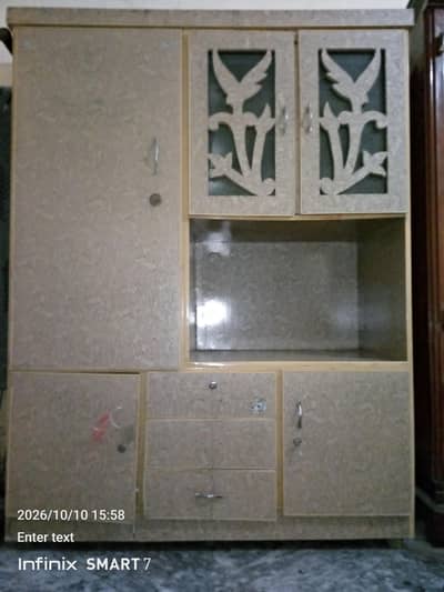 1 wardrobe for clothing 1 shockase 1 wardrobe for shoes 1 wardrobe led
