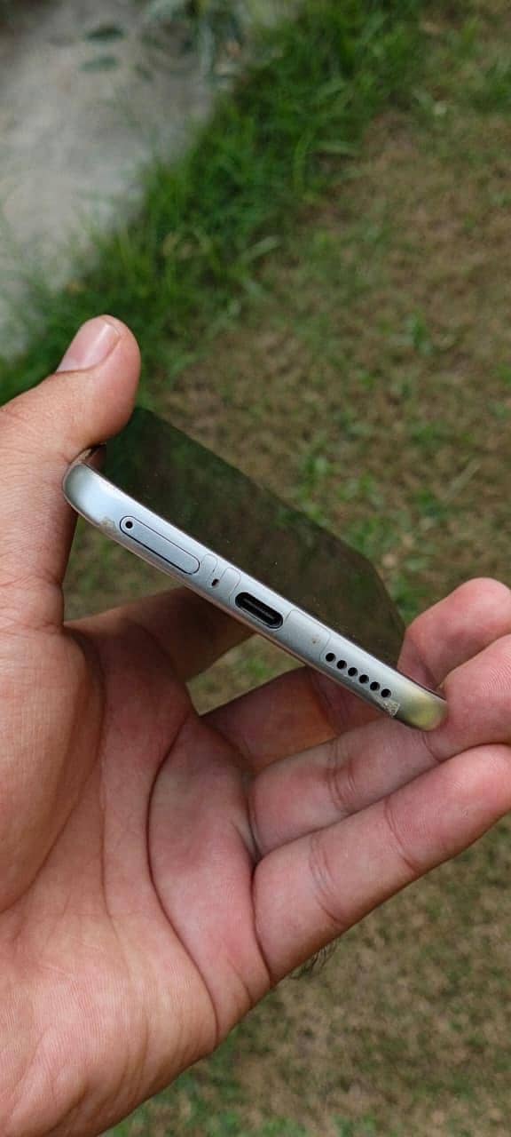 Infinix Note 60 Edge 5