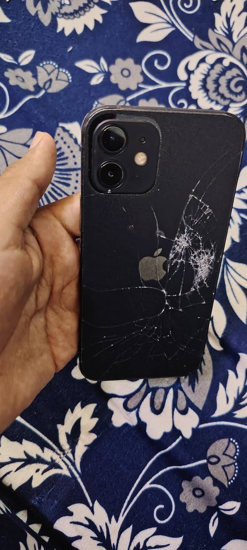Apple iPhone 12 2