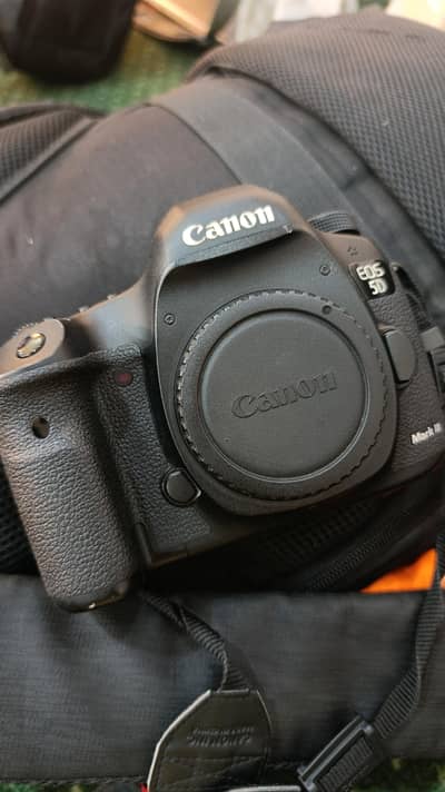 Canon EOS 5D Mark III Body