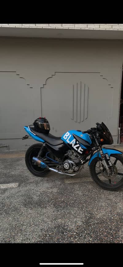 YBR ESD fully modified bike
