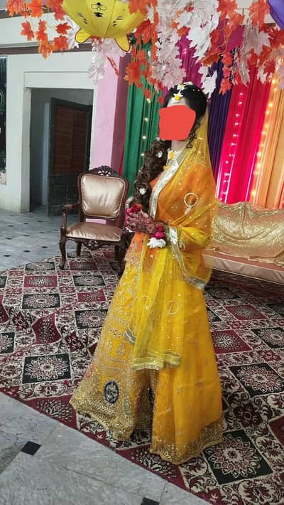 mehndi Bride lehnga