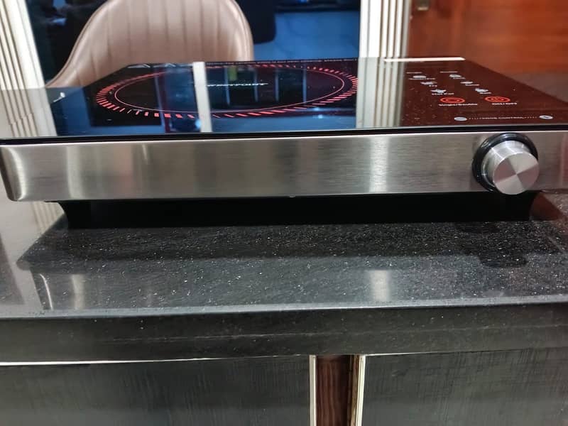 Electric cooker Westpoint WF-152 model 2