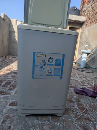 washing and dryer machine