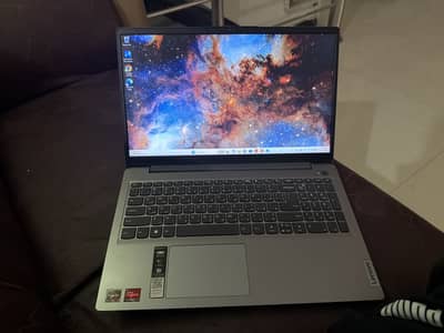 Lenovo ideapad 3