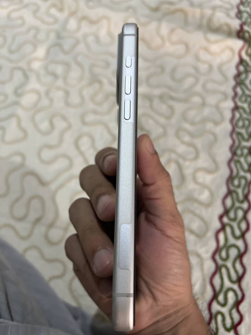 IPhone 17 Pro Max 7