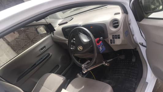 Daihatsu Mira 2015