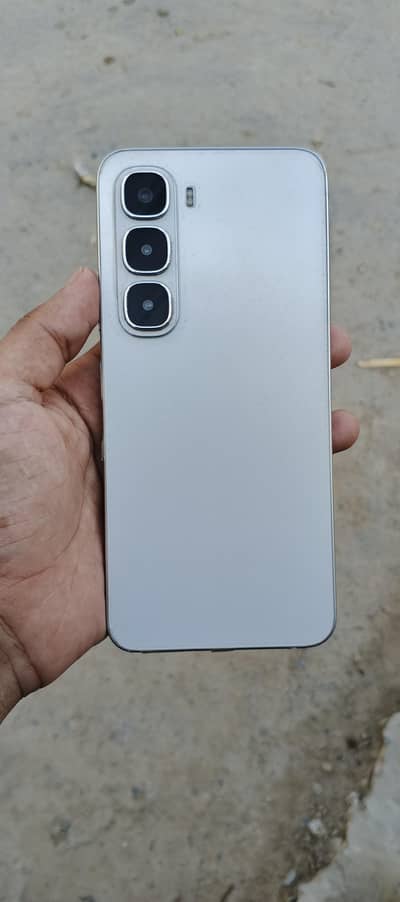 Infinix hot 60i